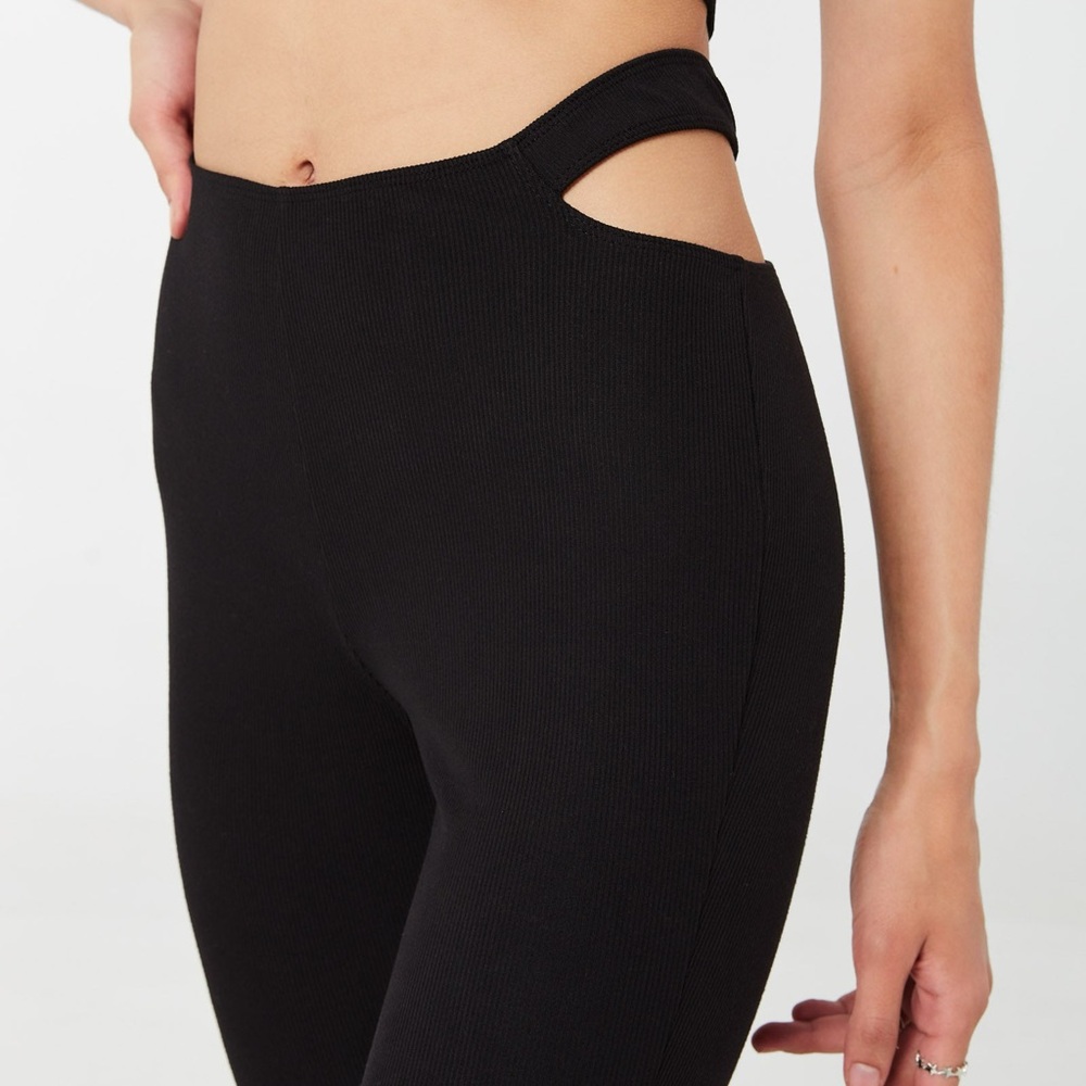TOBI Womens Black Kayla Cut Out Hip Stretch Pants M